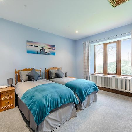 Buntingfield Farmhouse Ashover Exterior foto